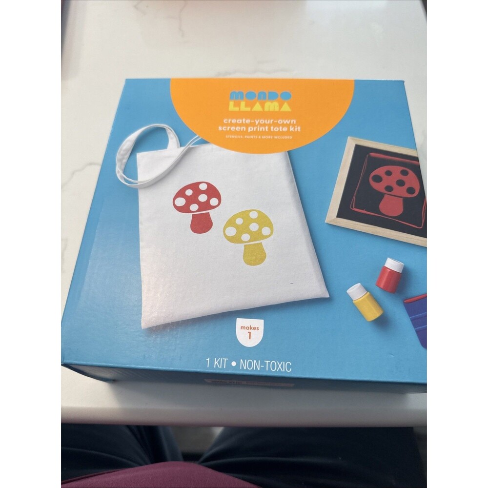 Mondo Llama DIY Screen Printing Kit - NEW- Some Package Damage